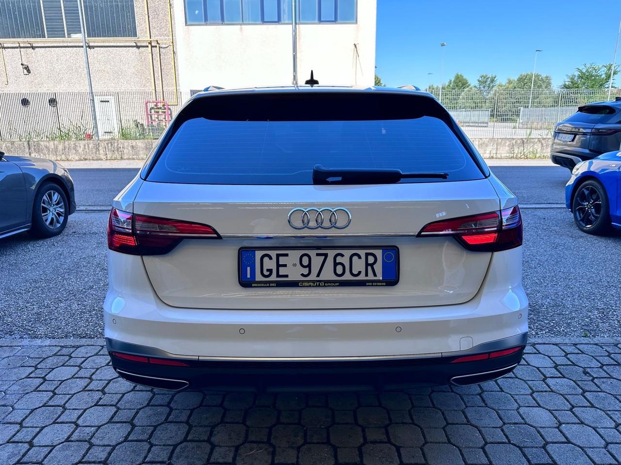 Audi A4 Avant 40 TDI S tronic S line edition V. COCKPIT