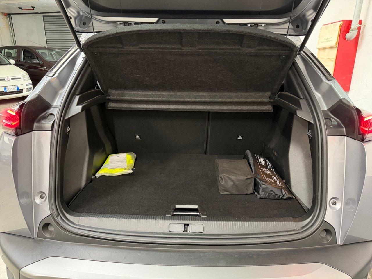 Peugeot 2008 2008 1.2 puretech Allure s&s 130cv eat8