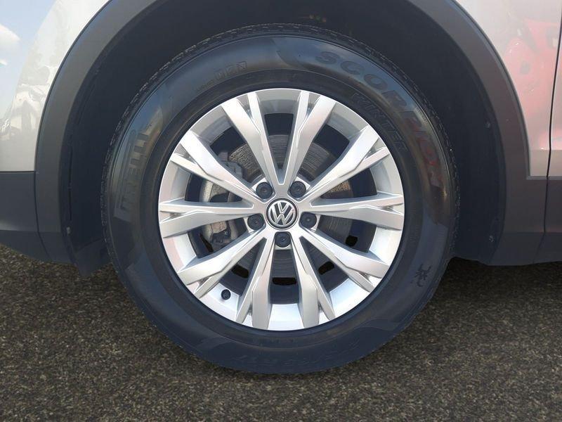 Volkswagen Tiguan 2.0 TDI DSG Business BMT