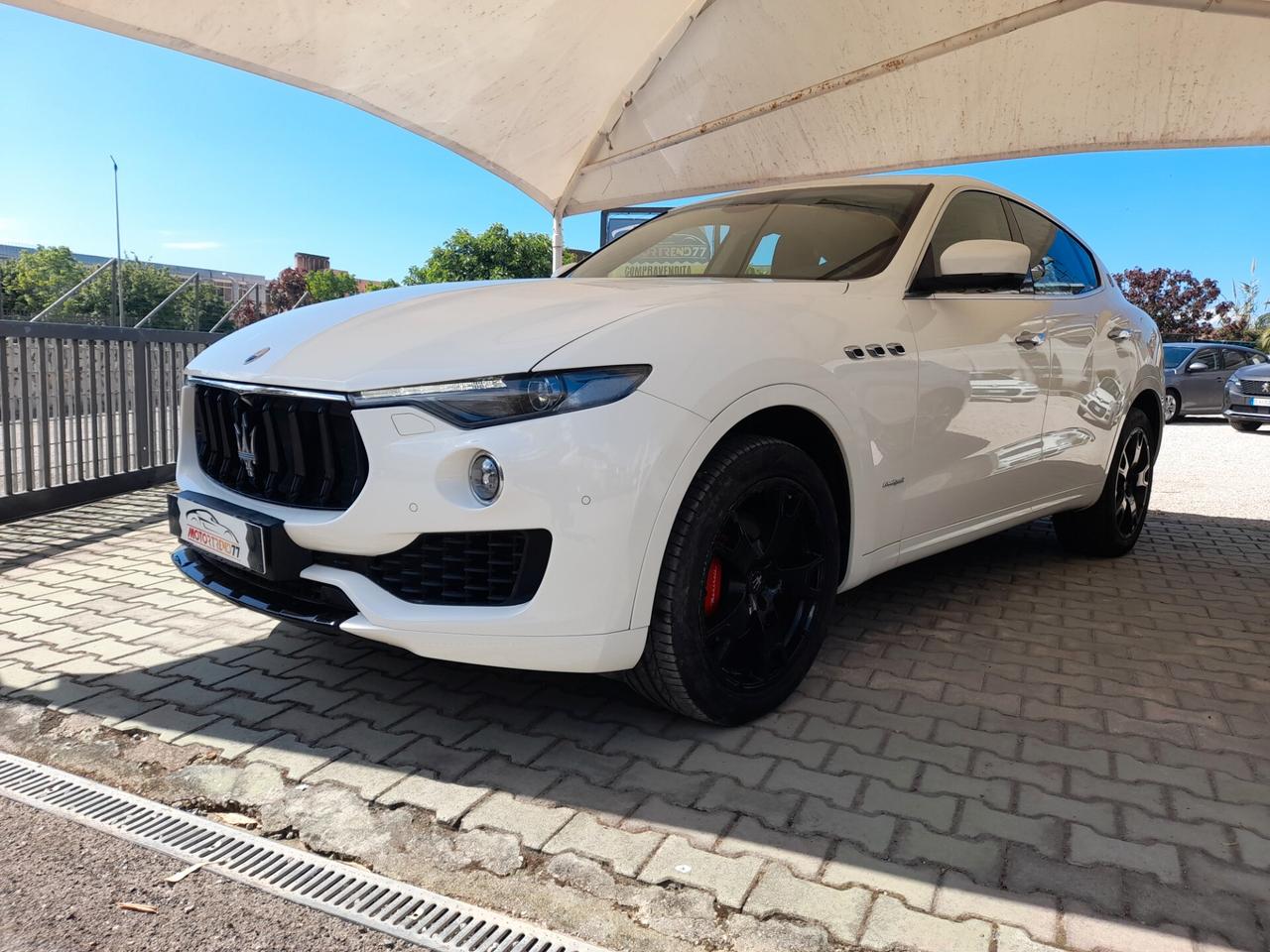 Maserati Levante V6 Diesel AWD Gransport MOTORE KM0