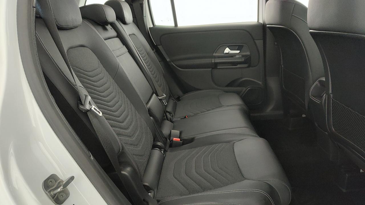 Mercedes-Benz GLB 180 d Advanced auto