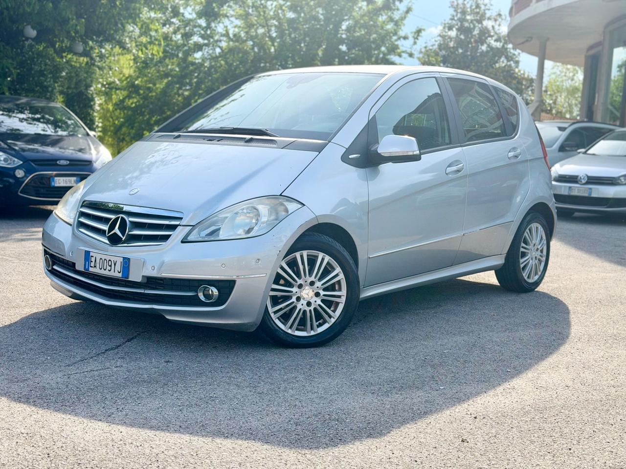 MERCEDES CLASSE A180 2010 cambio automatico ok neopatentati ! ! !