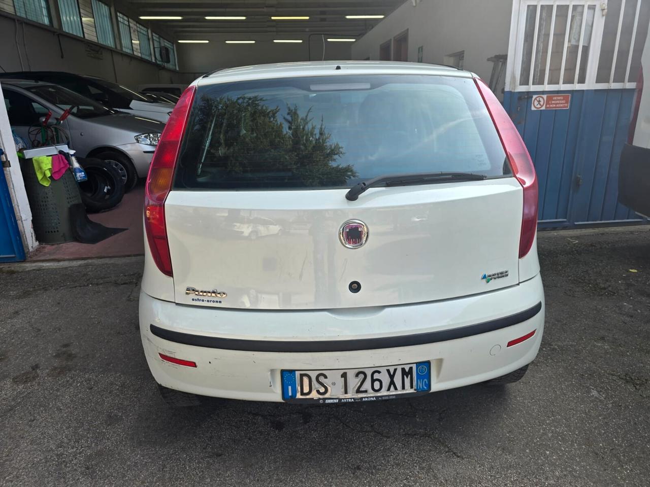Fiat Punto Classic 1.2 5 porte Natural Power rate da 99,00