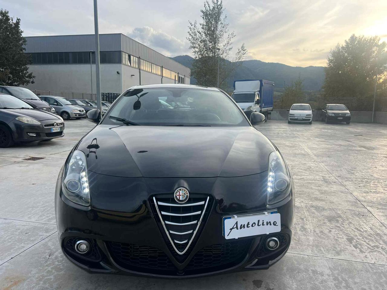 Alfa Romeo Giulietta 1.6 Mjt 105CV -DISTINCTIVE-