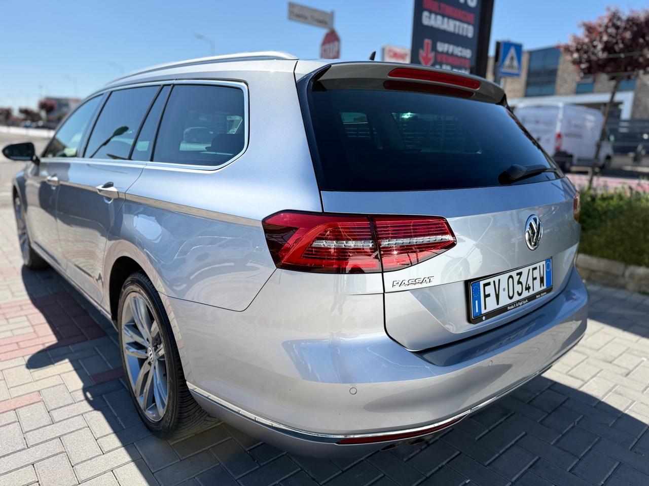 Volkswagen Passat Variant 2.0 TDI SCR 190 CV DSG Executive BMT