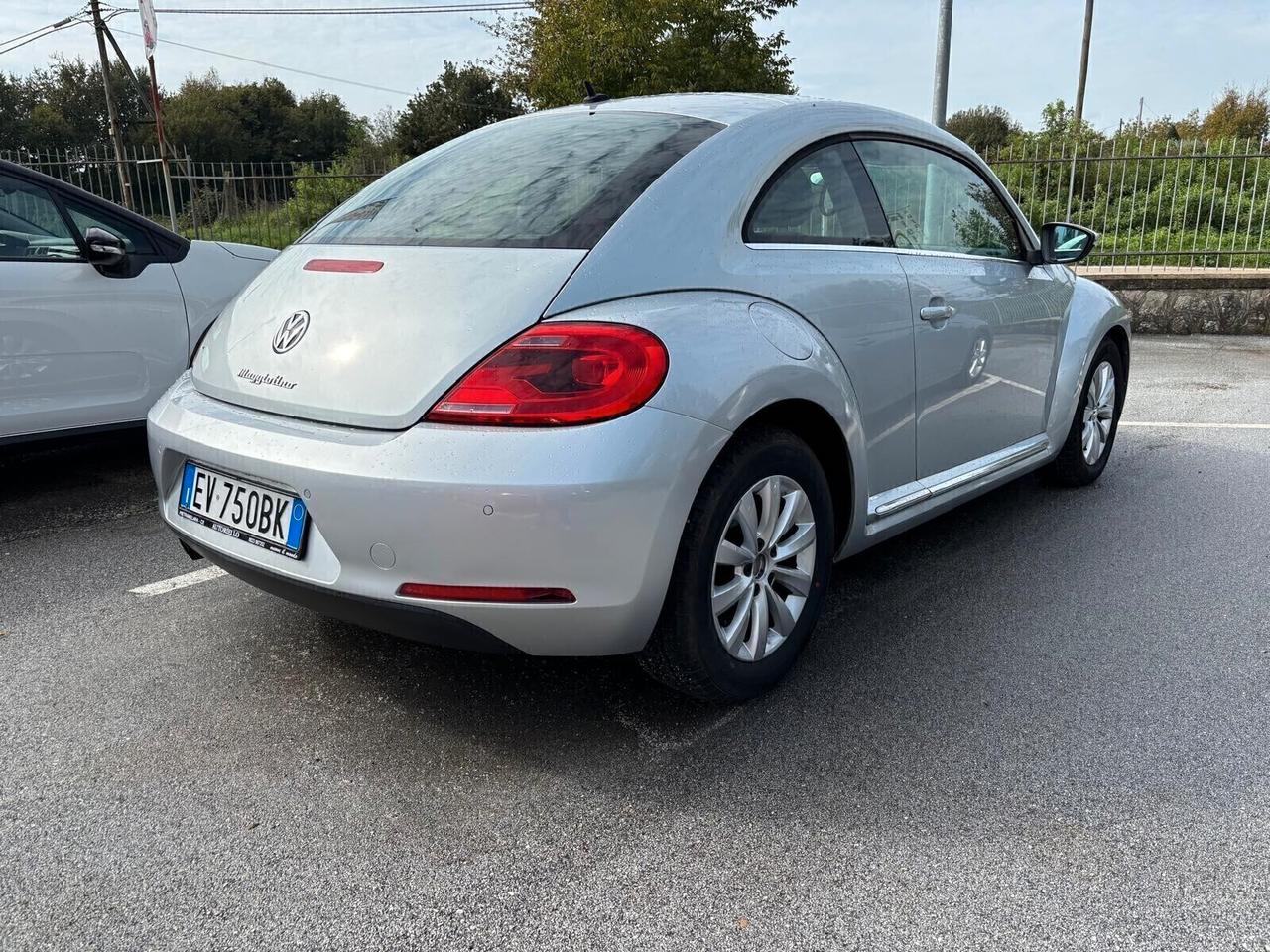 Volkswagen Maggiolino 1.6 TDI AUTOMATICO - 2014