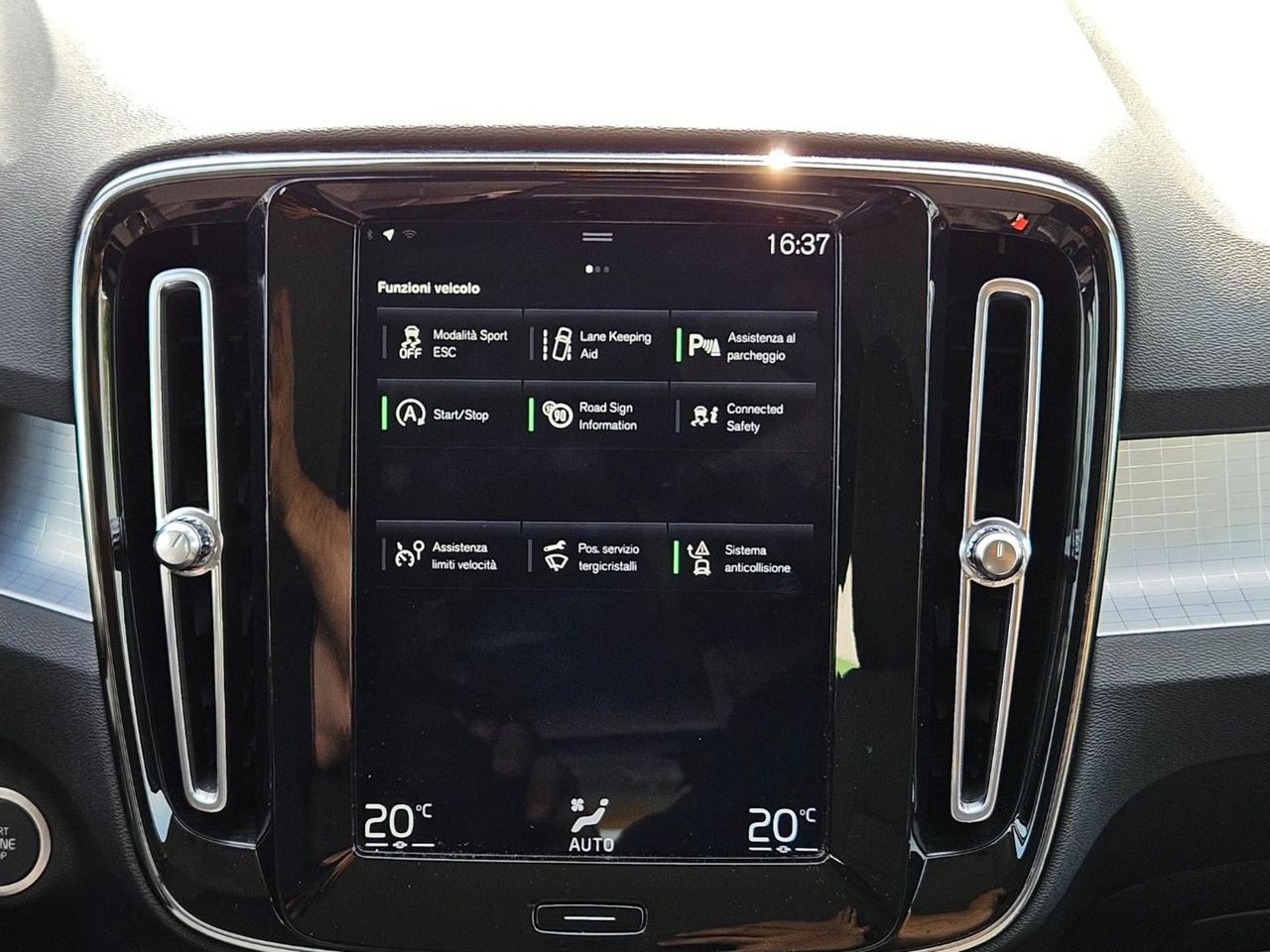 Volvo XC40 D3 Geartronic Momentum