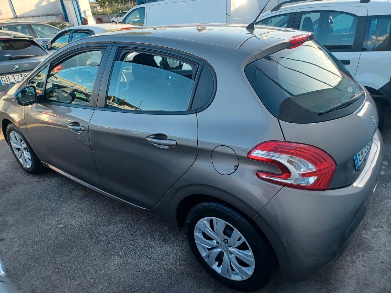 Peugeot 208 1.0 Benzina 5 porte Active