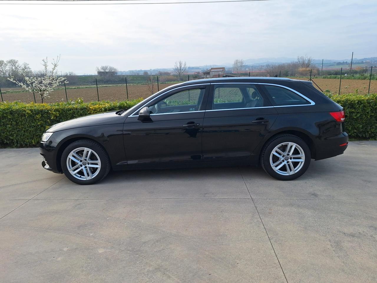 Audi A4 Avant 2.0 TDI 150 CV S tronic line edition