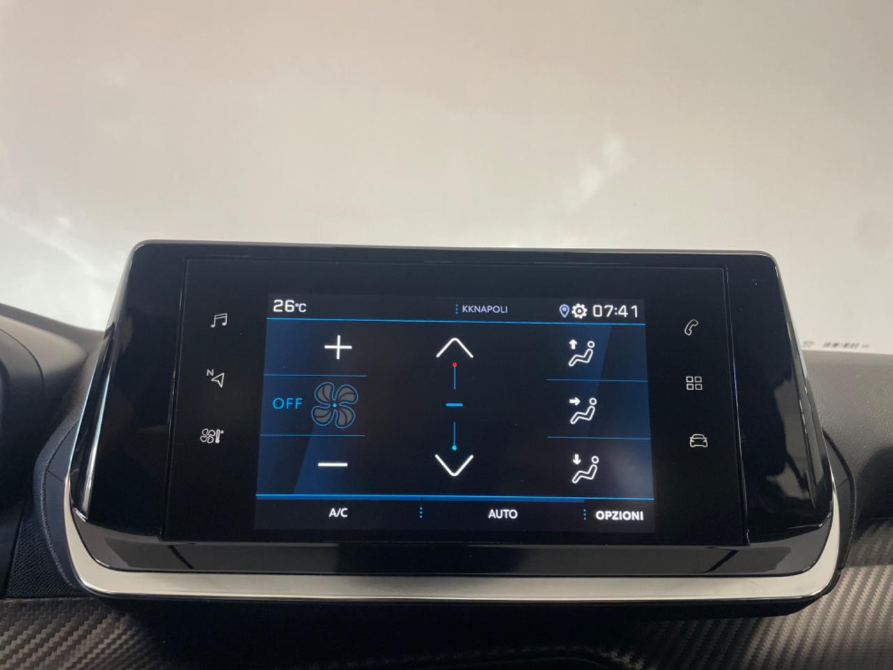 Peugeot 2008 PureTech 100 S&S Active Pack Led