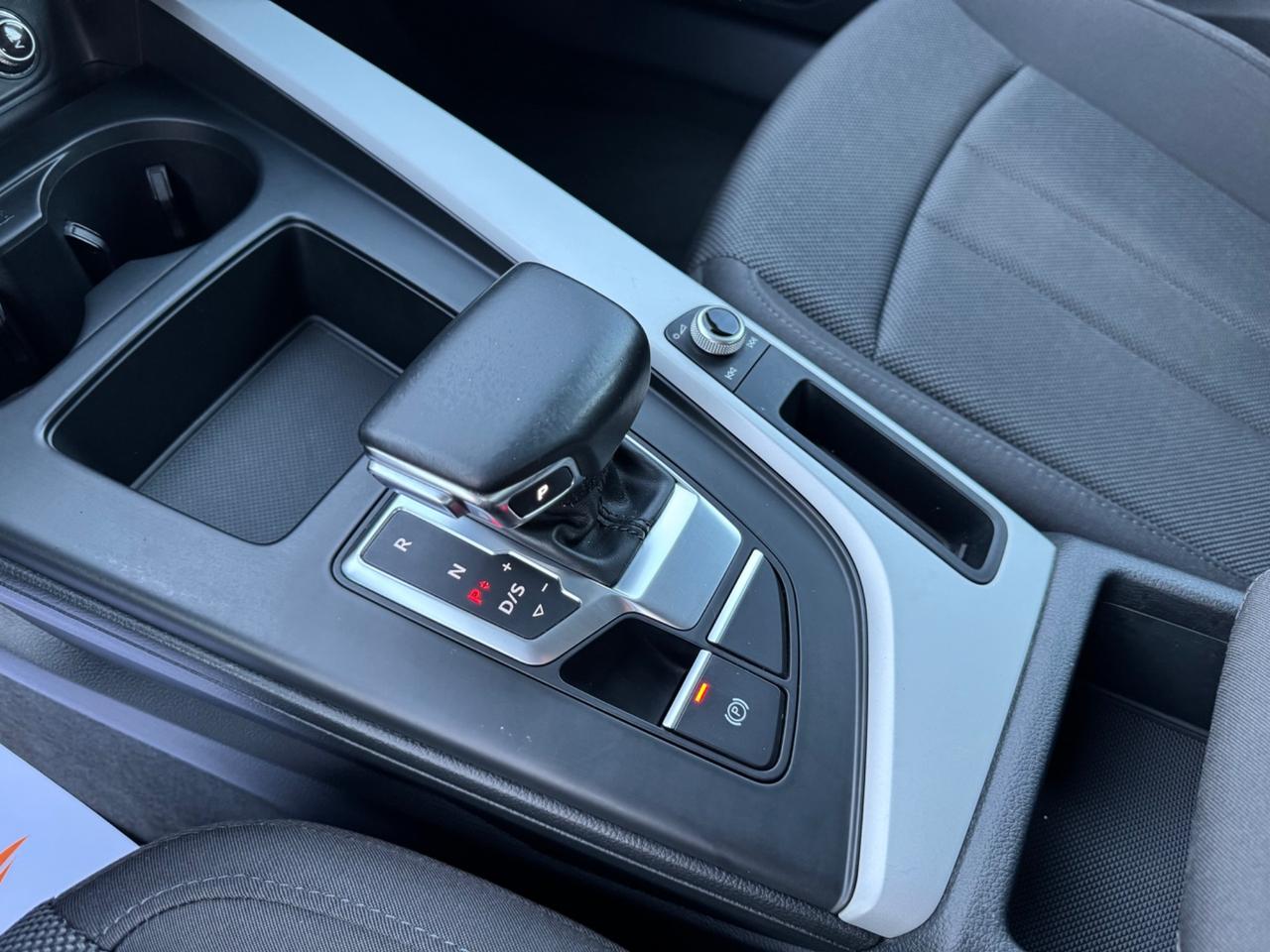 AUDI A4 Avant 2.0 Tdi S-Tronic - Led Virtual 18