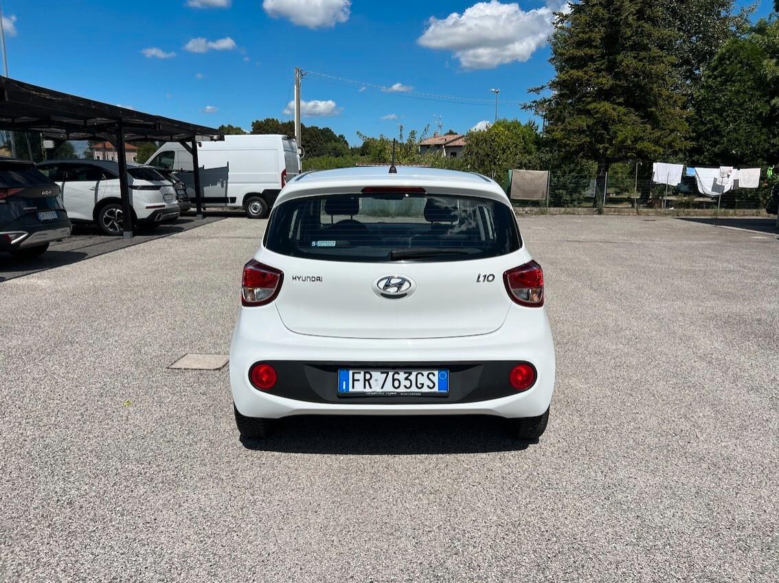 Hyundai i10 1.0 Comfort UNICO PROPRIETARIO - NEOPATENTATI