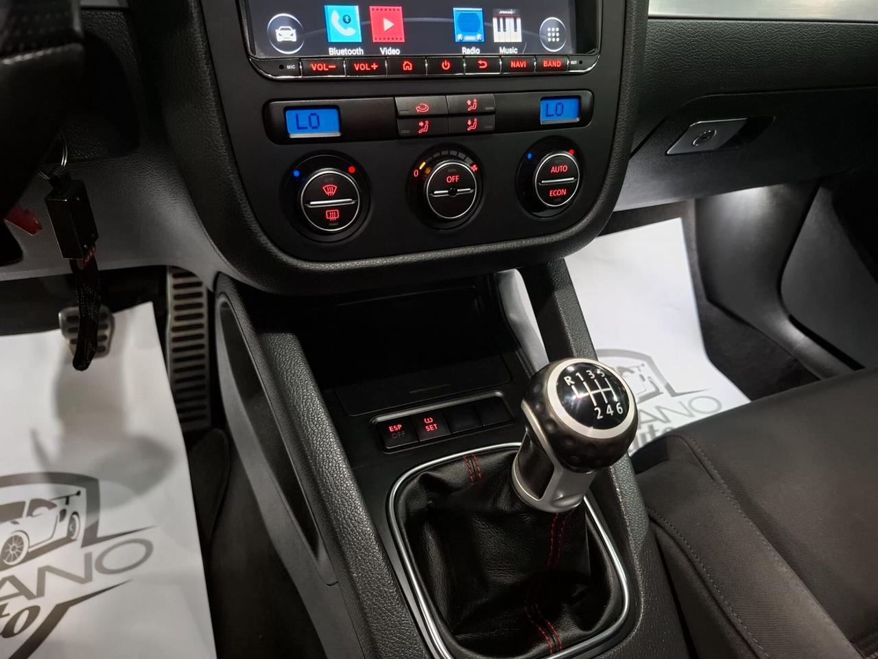 Volkswagen Golf 2.0 16V TFSI GTI