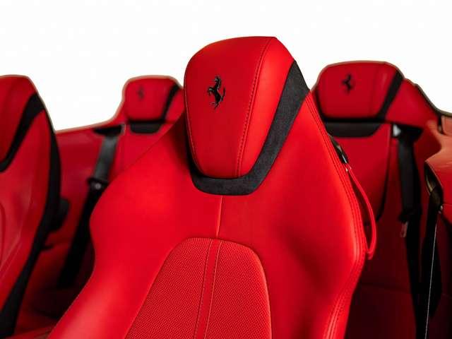 Ferrari Roma Spider