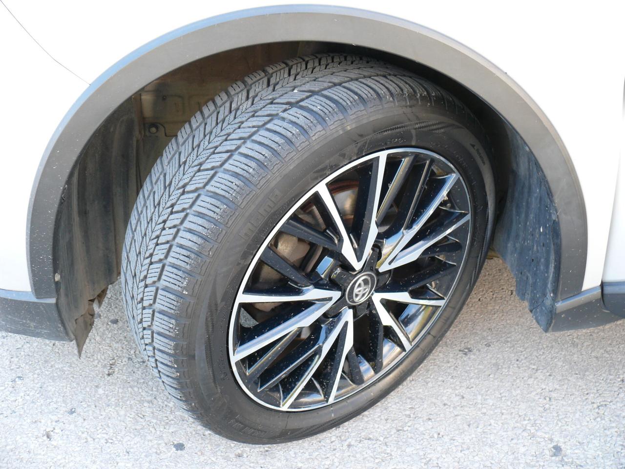 Toyota C-HR 1.8 Hybrid E-CVT Style (M1317)
