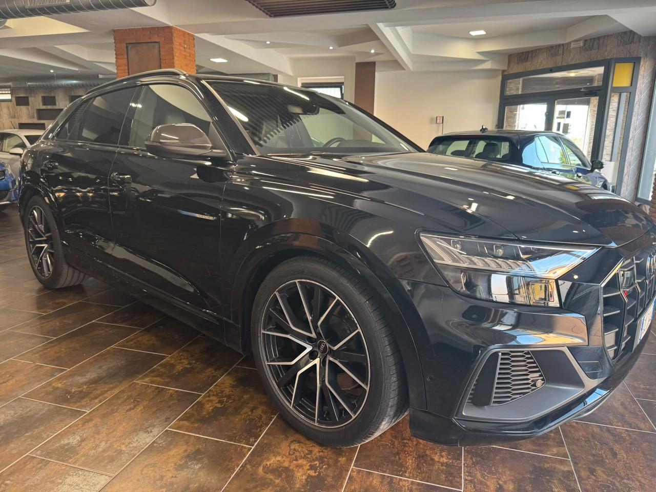 Audi Q8 SQ8 TFSI quattro tiptronic