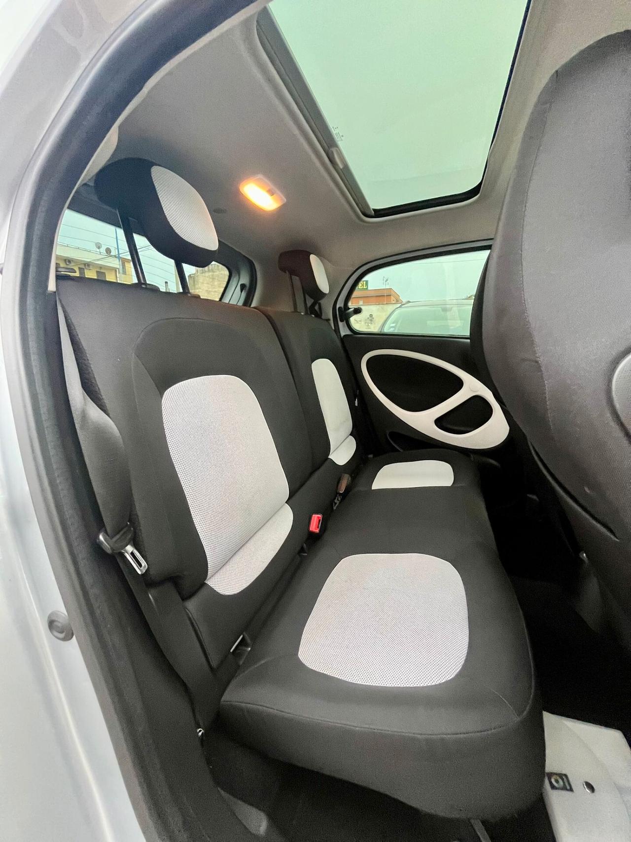 Smart ForFour 70 1.0 Passion
