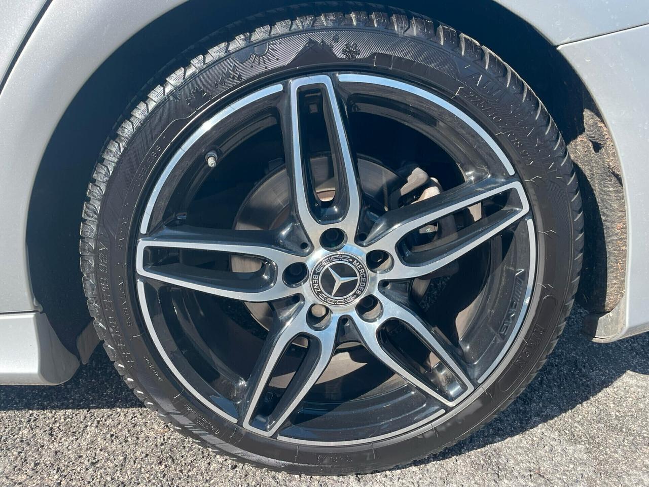 Mercedes-benz CLA 200 CLA 200 PREMIUM AMG LINE GARANZIA !