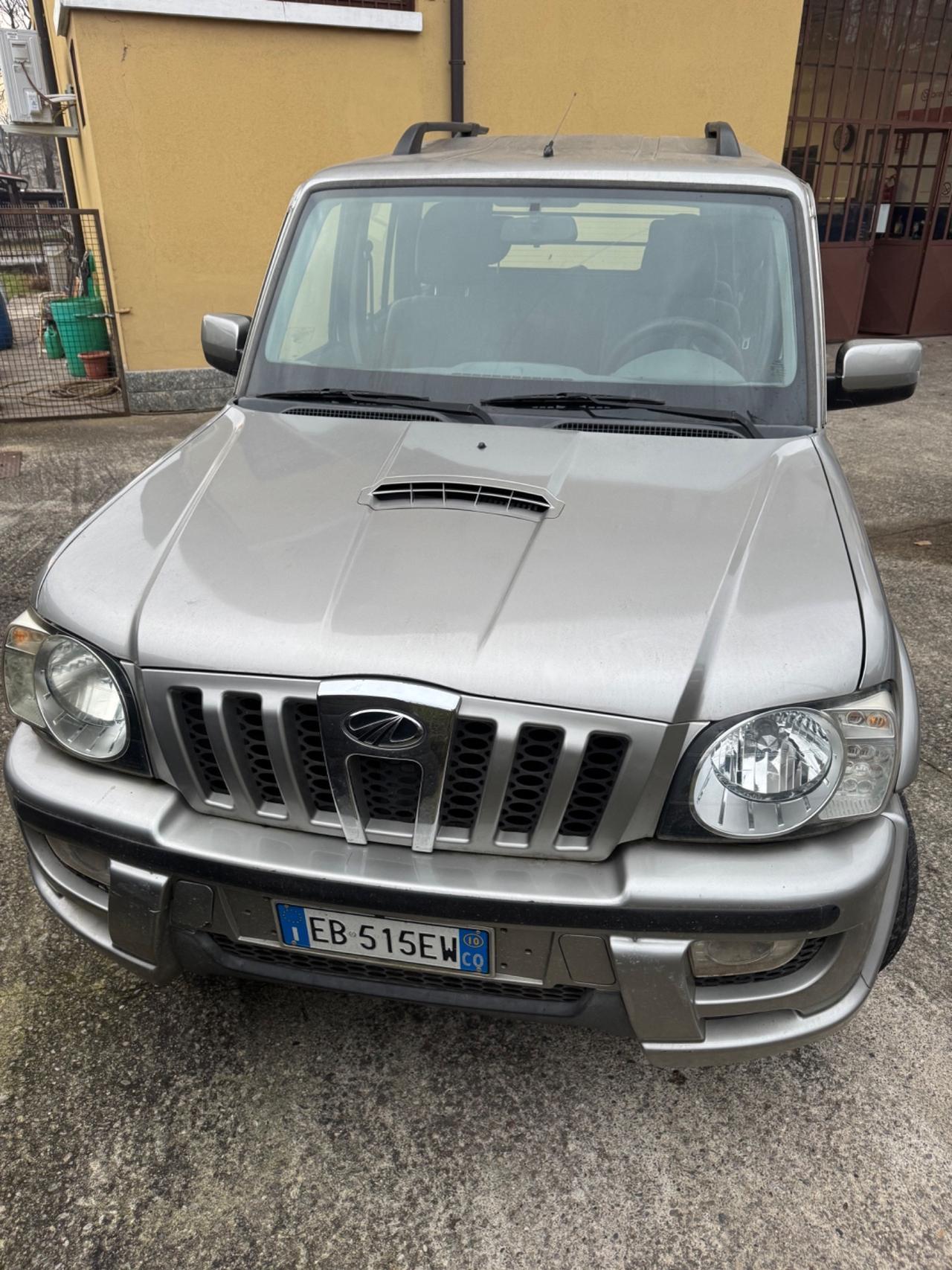 Mahindra Goa 4x4 Autocarro frizione da sostituire