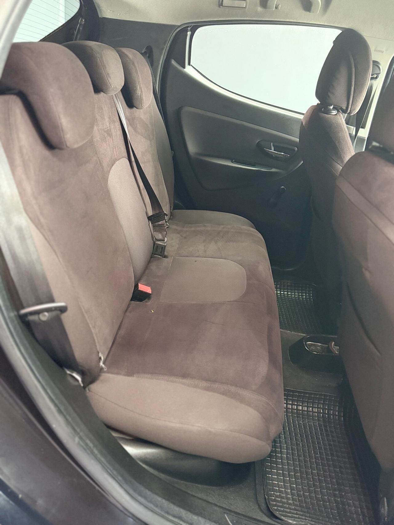 Lancia Ypsilon 0.9 Gpl 85cv Automatica 2012