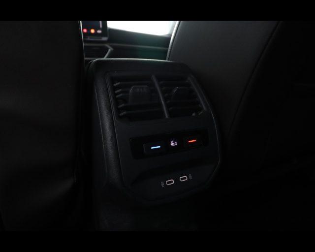 SEAT Leon 1.5 eTSI 150 CV DSG Xcellence