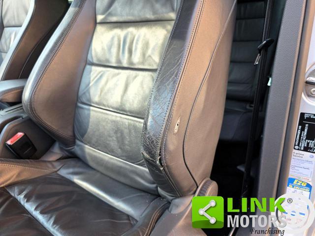 VOLKSWAGEN Golf 3.2 VR6 4mot. 3p. DSG R32