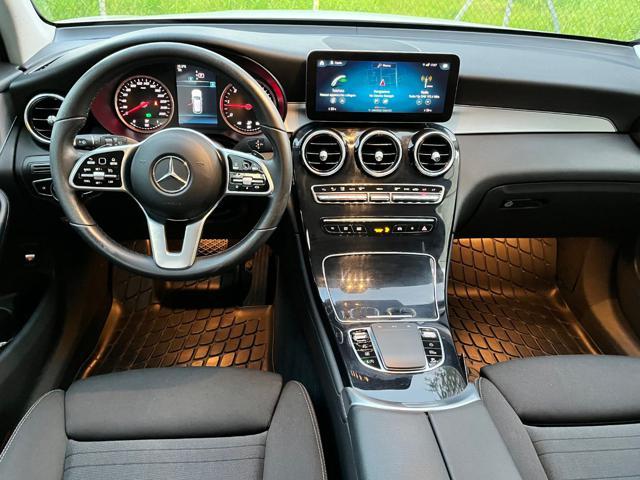 MERCEDES-BENZ GLC 220 d 4Matic Sport