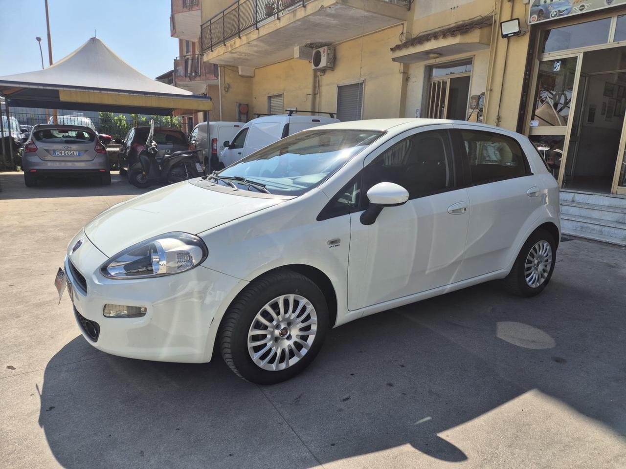 Fiat Punto 1.3 MJT II 75 CV 5 porte Street 2014