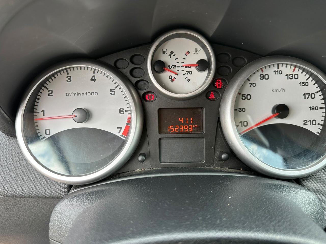 Peugeot 207 1.4 8V 75CV 5p. Energie Sport ECO GPL