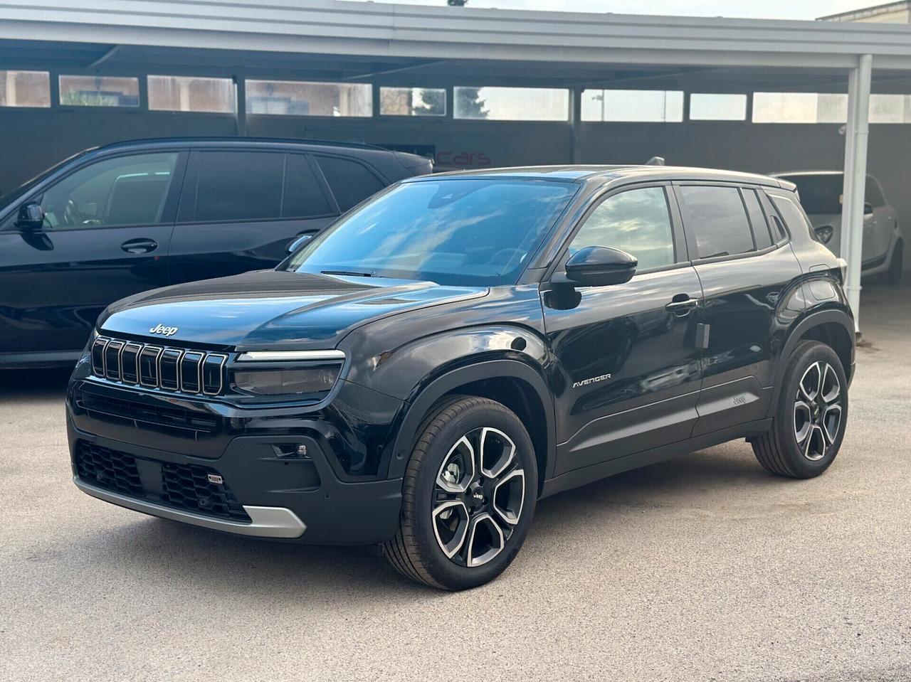 Jeep Avenger 1.2 E-Hybrid Summit Automatica KM 0