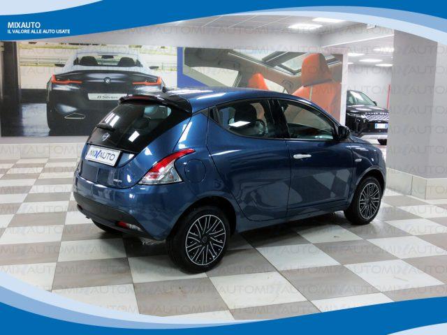 LANCIA Ypsilon Hybrid 1.0 FireFly 70cv 5 Porte Gold EU6 KM Ø