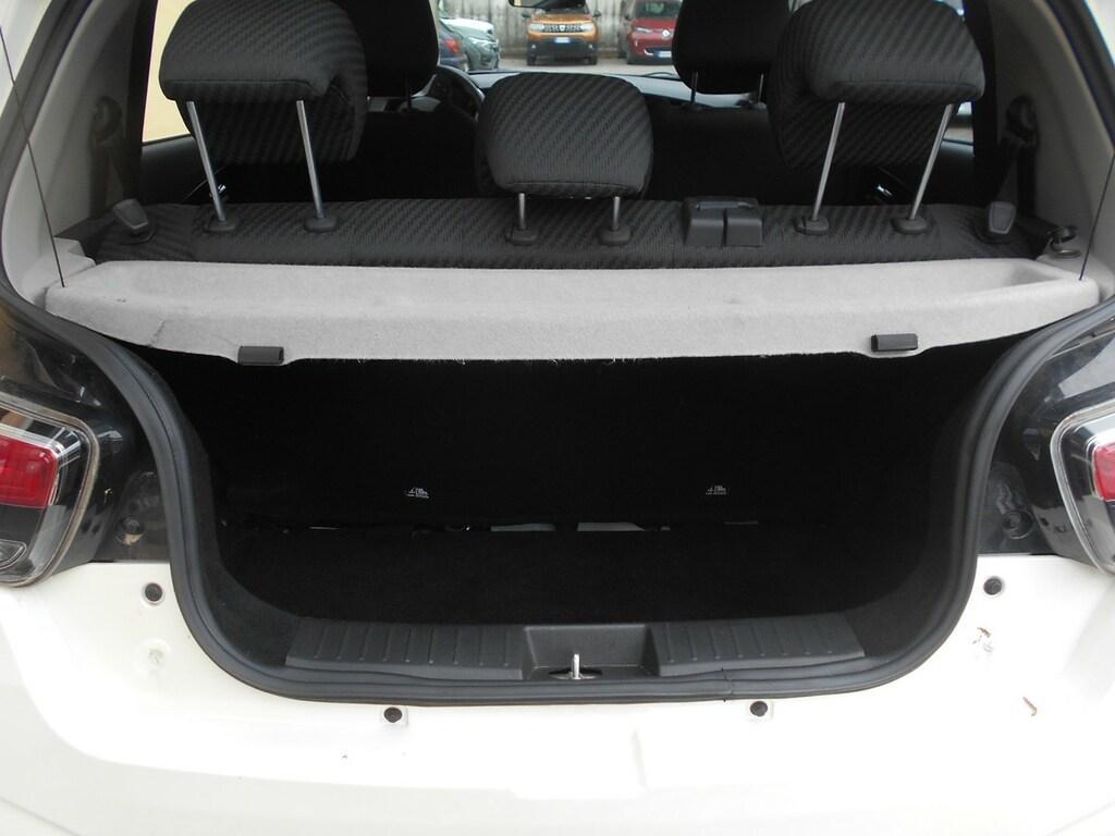 Mahindra KUV100 1.2 K8 FWD