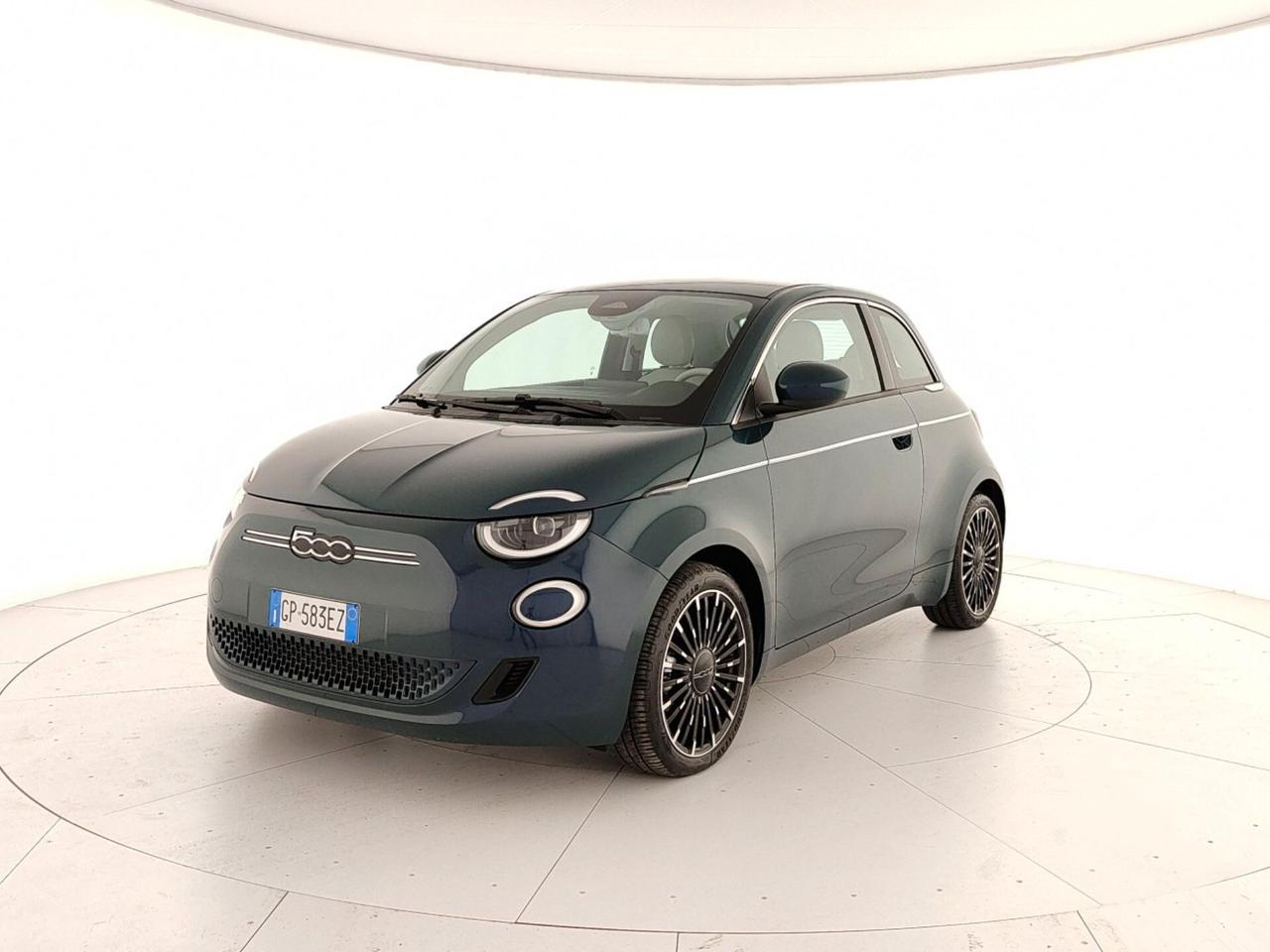 Fiat 500e 42 kWh La Prima