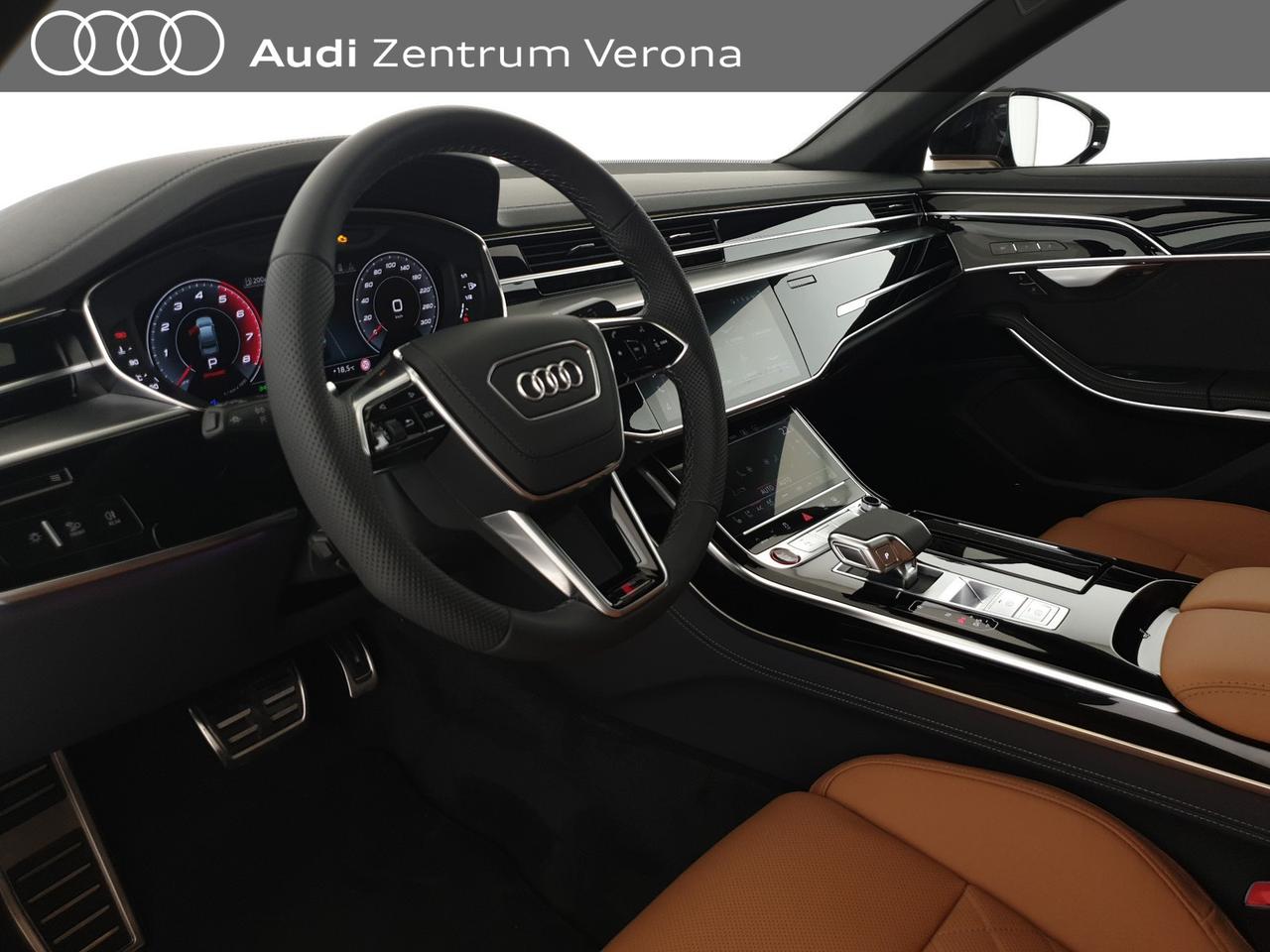 4.0TFSI 571CV quattro tiptronic Sport Attitude