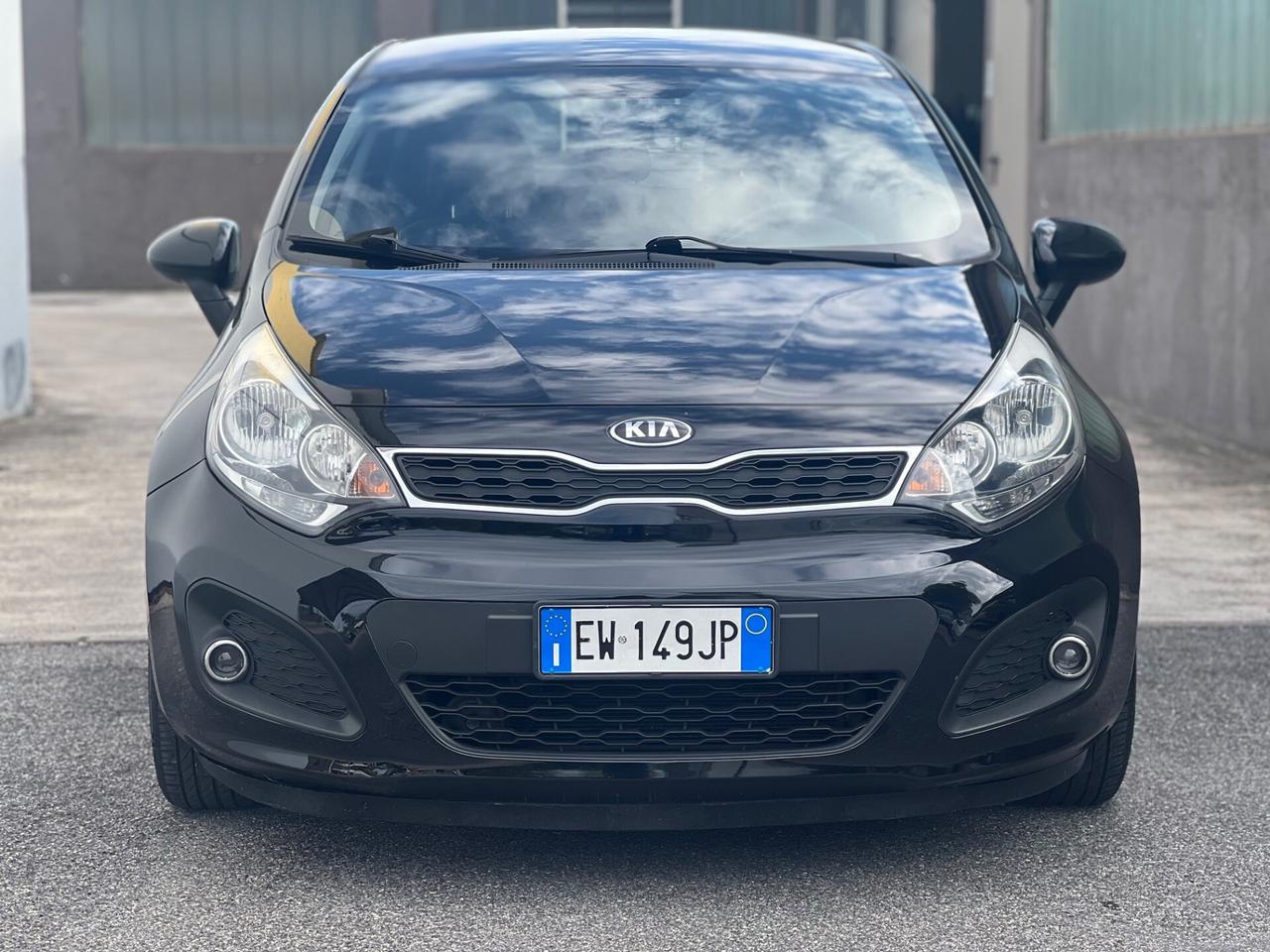 Kia Rio 1.2 benzina - adatta anche a neopatentati