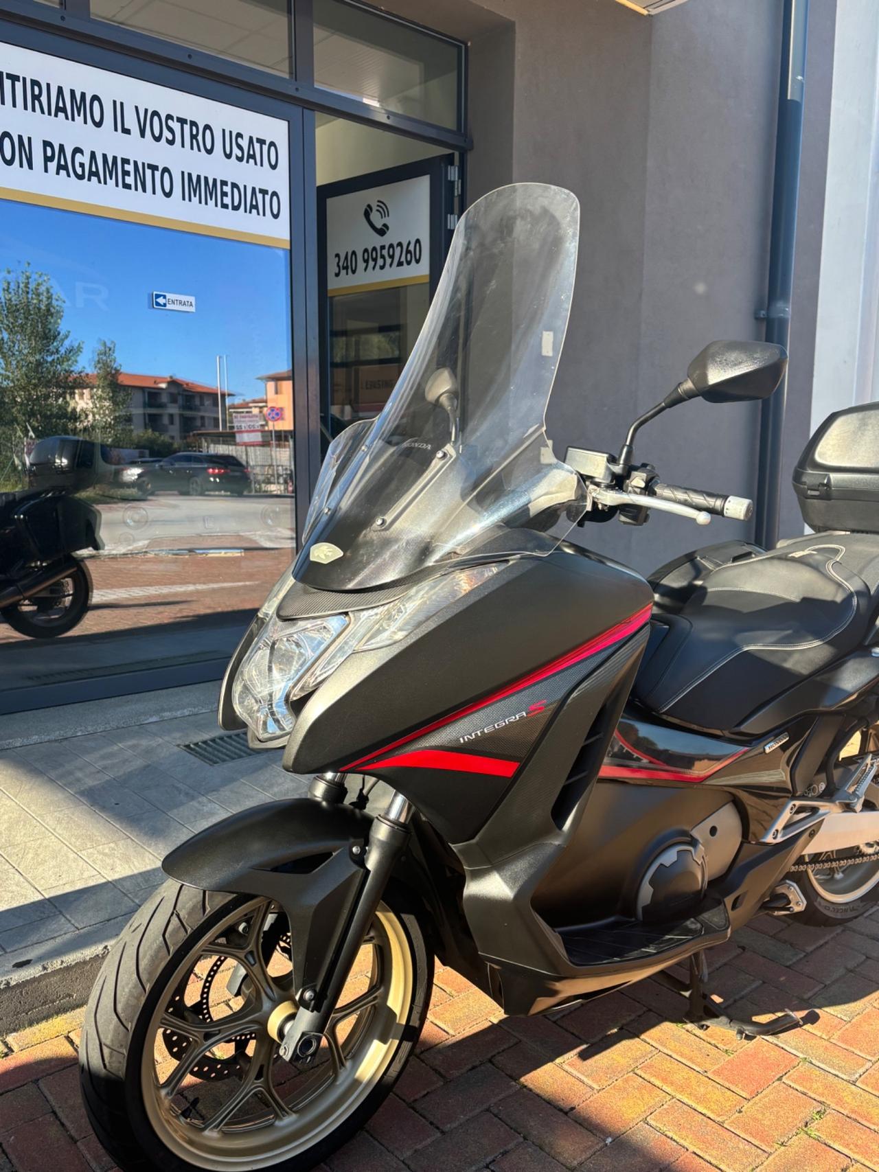 Honda Integra 750 S