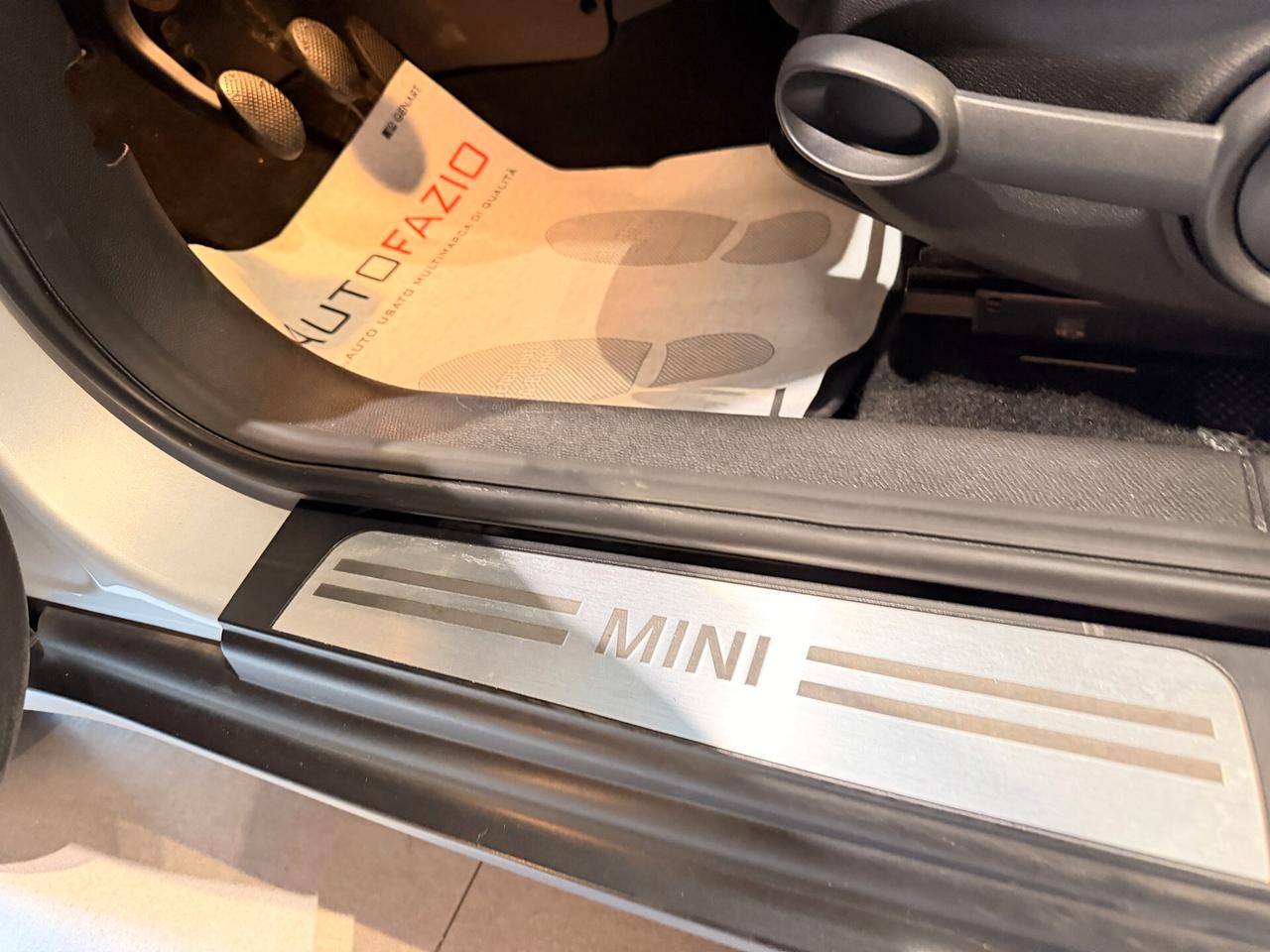 Mini One D Countryman 1.6 Cooper Business
