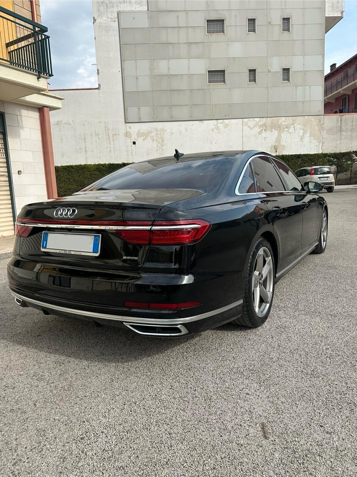 Audi A8 50 TDI 3.0 quattro tiptronic