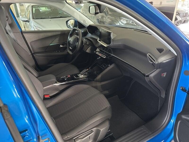 Peugeot 2008 PureTech 130 EAT8 S&S Allure