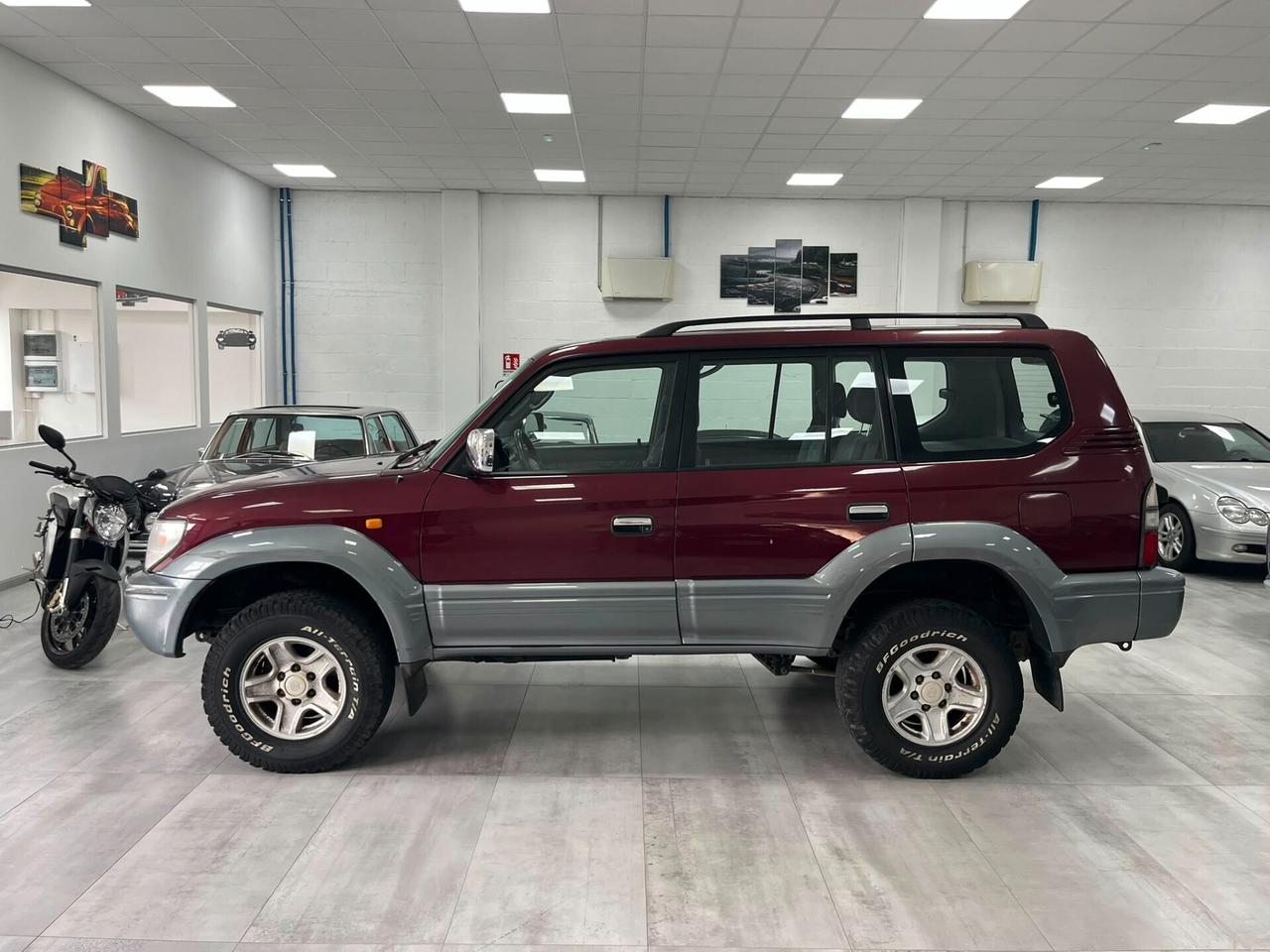 Toyota Land Cruiser kdj95 5p 3.0 GX