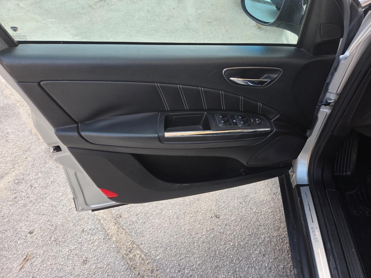 LANCIA DELTA 1.6 MJET 120 CV PLATINO KM CERTIFICATI