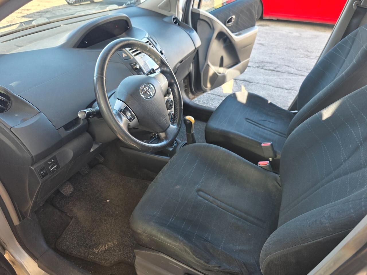 Toyota Yaris 1.4 D-4D 5porte con 254.000km Neopatentati ok