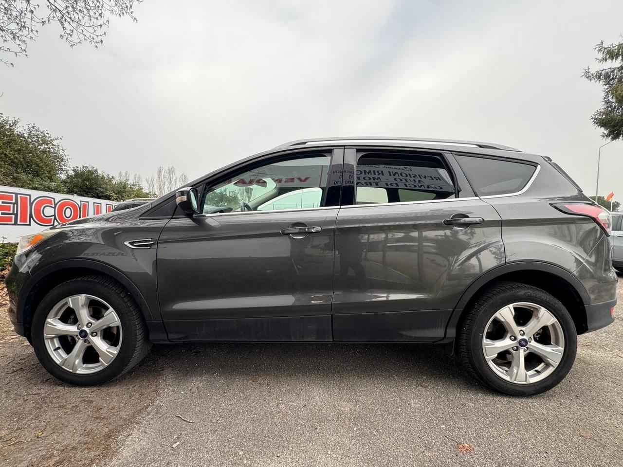 Ford Kuga 1.5 EcoBoost 120 CV S&S 2WD Titanium