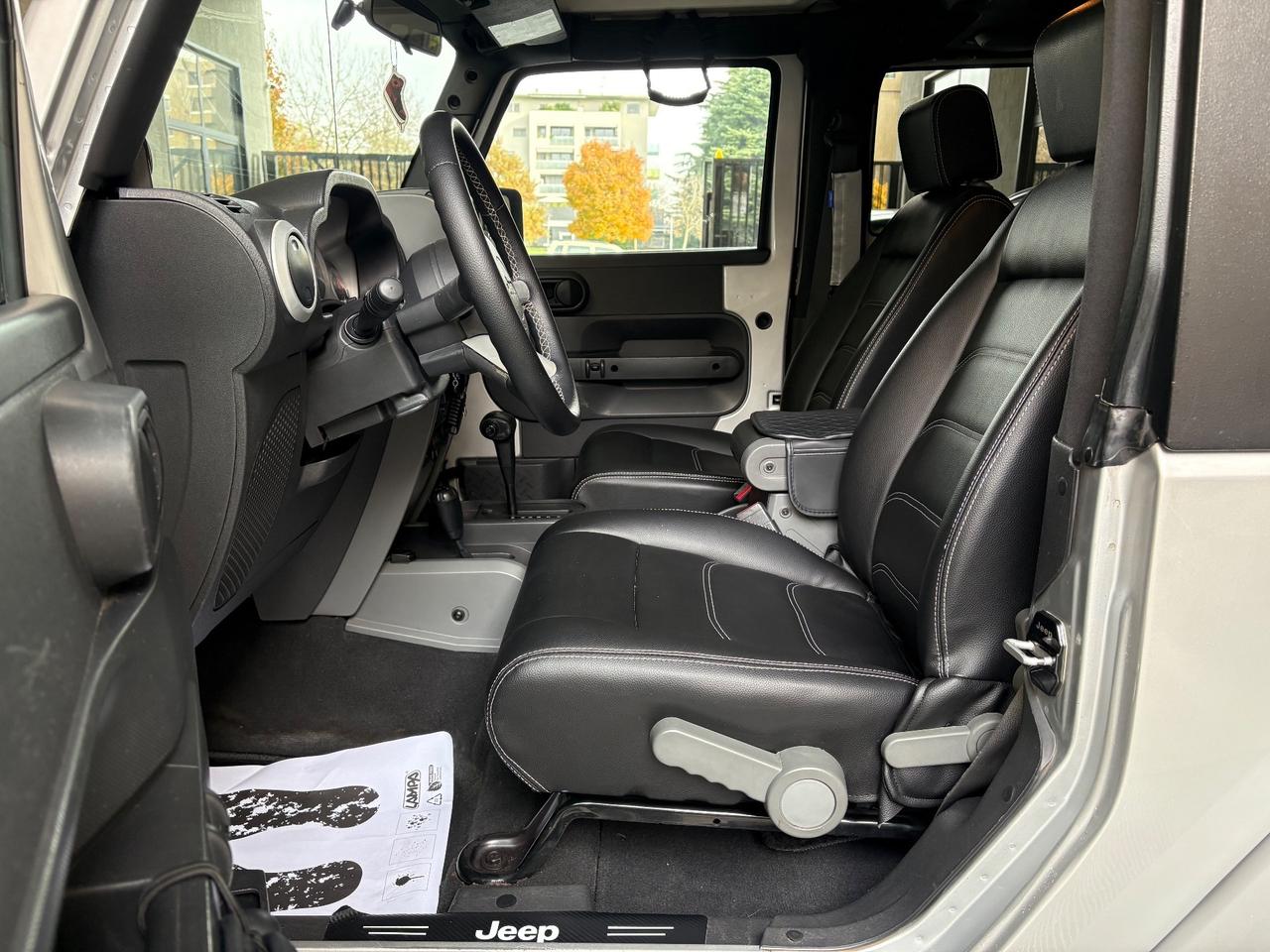 Jeep Wrangler 2.8 CRD DPF Sahara Auto