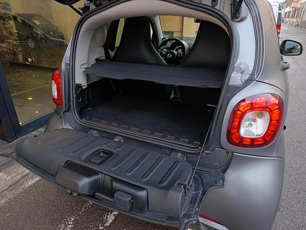 Smart ForTwo 90 0.9 Turbo Tailor Made Brabus Edition UrbanGold