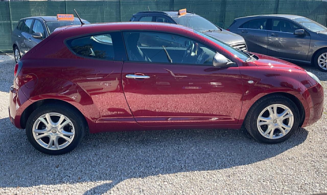 Alfa Romeo MiTo 1.4 78 CV Distinctive Sport Pack