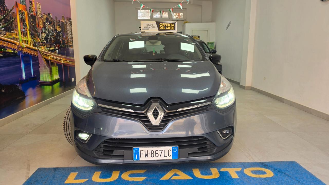 Renault Clio dCi 8V 90 CV 5 porte Moschino Life