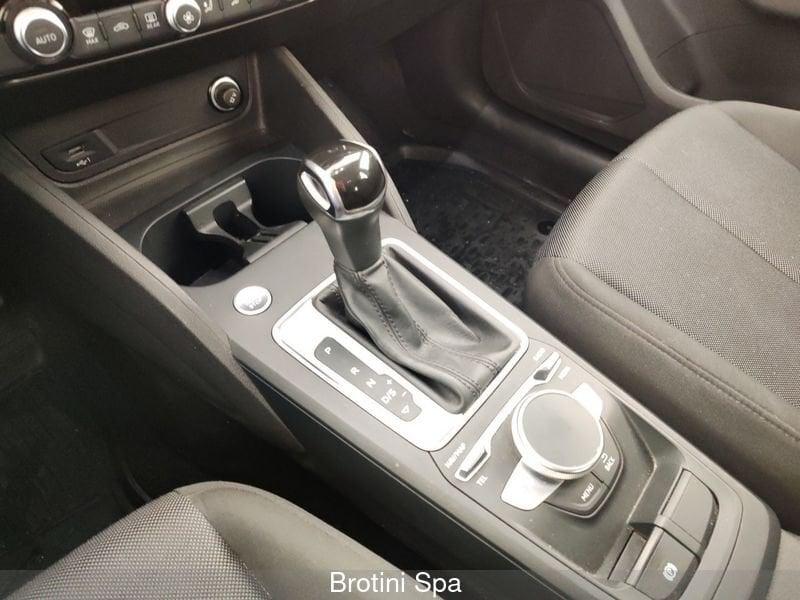 Audi Q2 Q2 30 TDI S tronic Admired Advanced