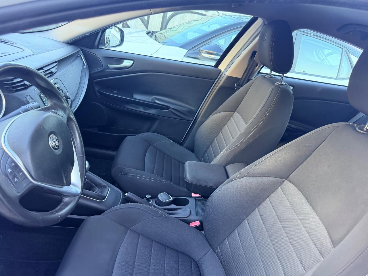 Alfa Romeo Giulietta 1.6 JTDm 120 CV