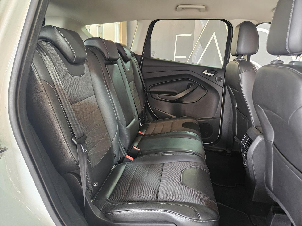 Ford Kuga 2.0 tdci Titanium 4wd s